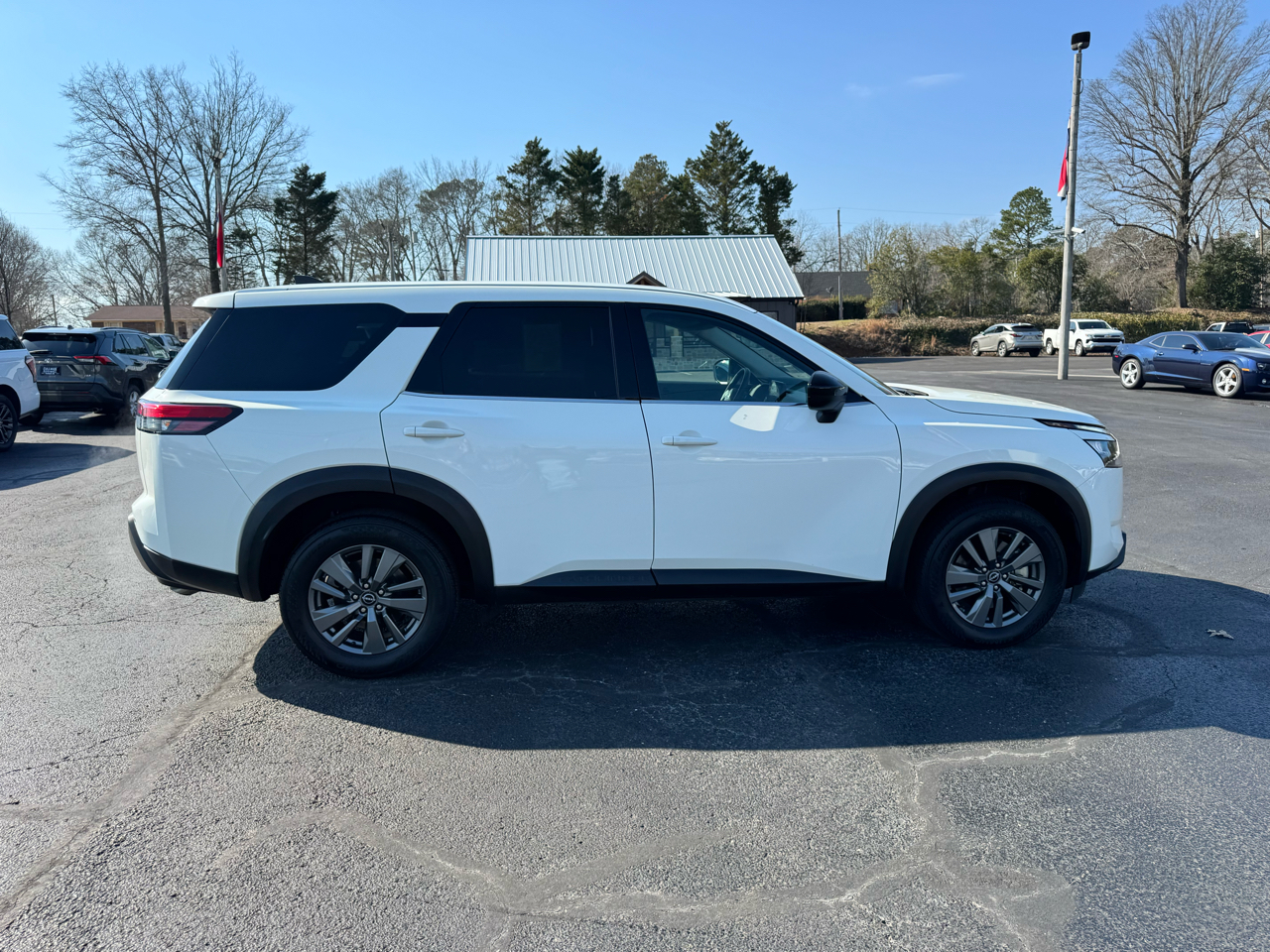 Nissan Pathfinder S 4WD 2023