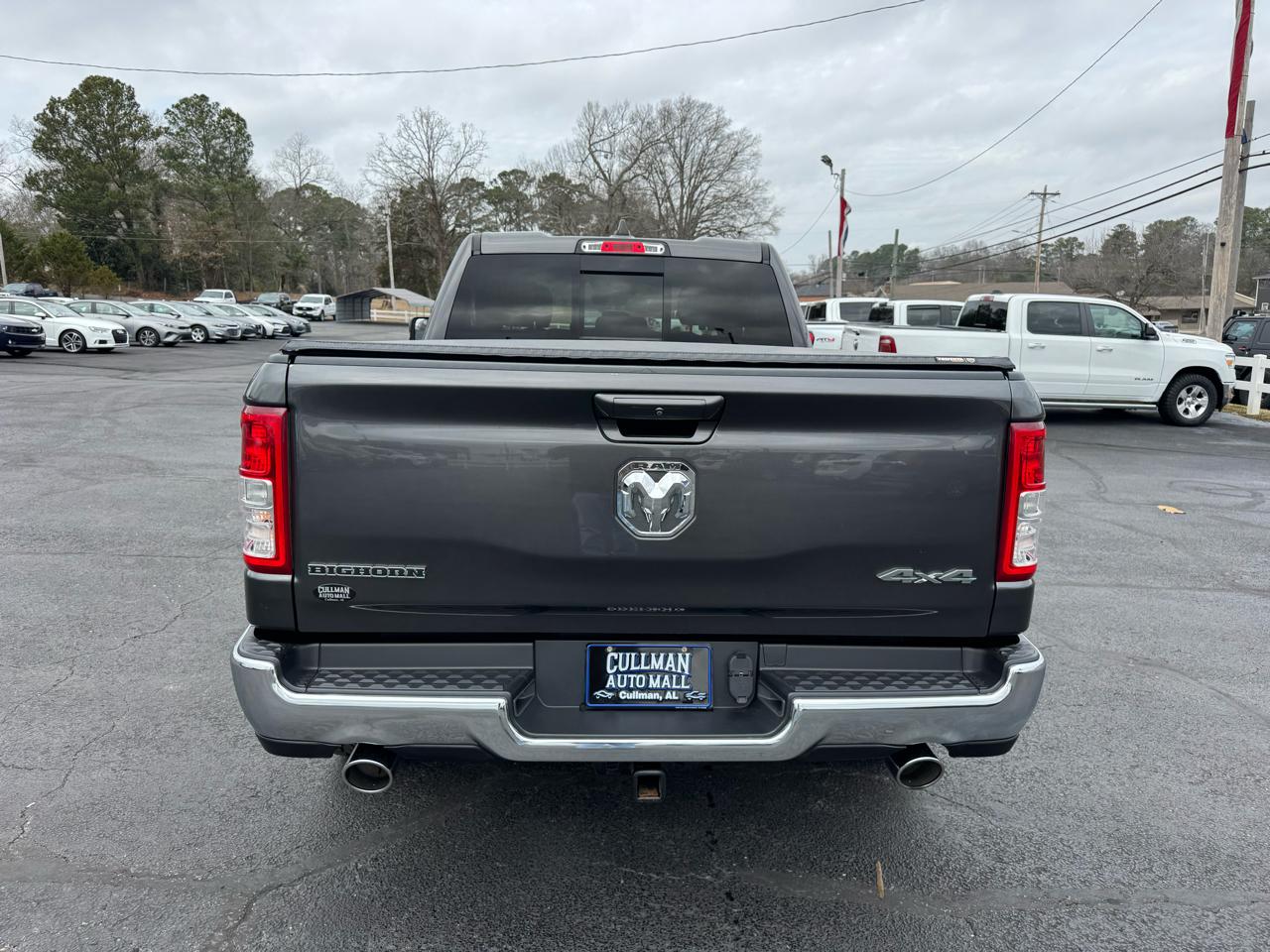 RAM 1500 Big Horn 4x4 Quad Cab 6'4" Box 2022