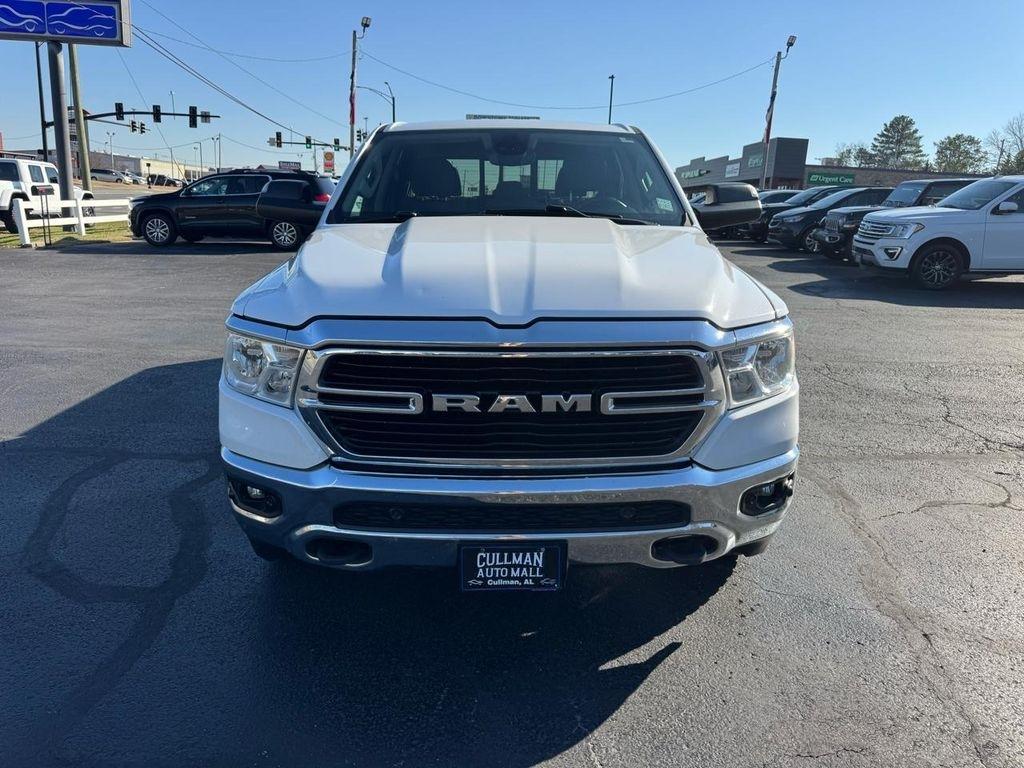RAM 1500 Big Horn 4x4 Crew Cab 5'7" Box 2020