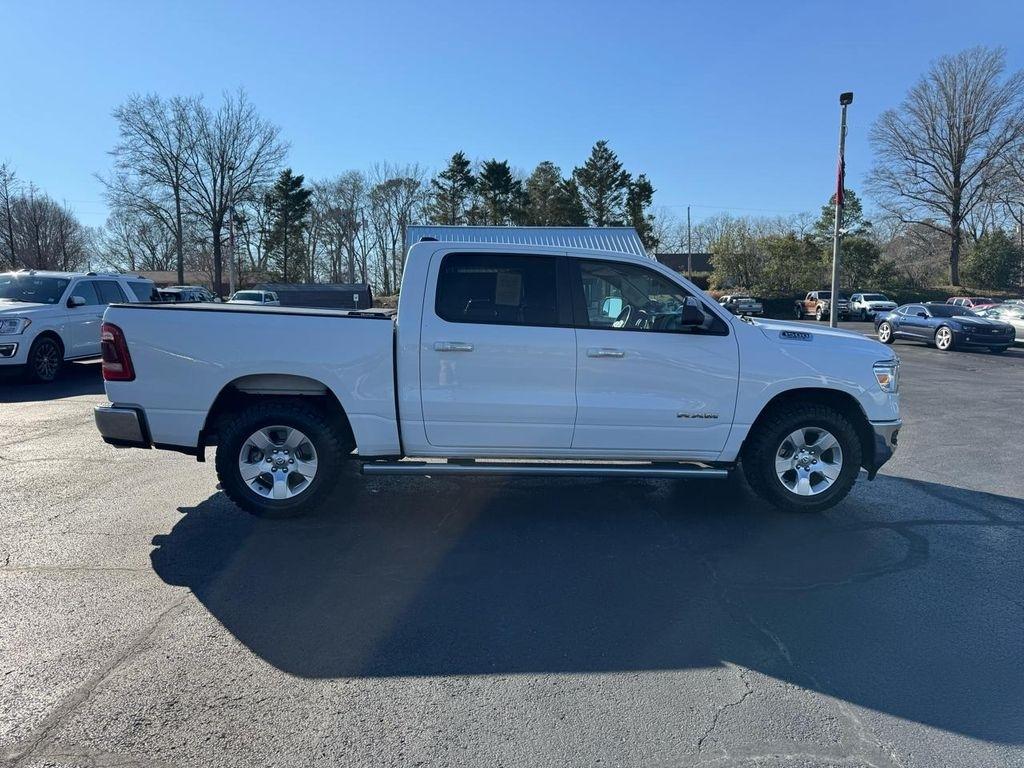 RAM 1500 Big Horn 4x4 Crew Cab 5'7" Box 2020