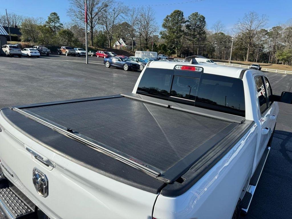 RAM 1500 Big Horn 4x4 Crew Cab 5'7" Box 2020