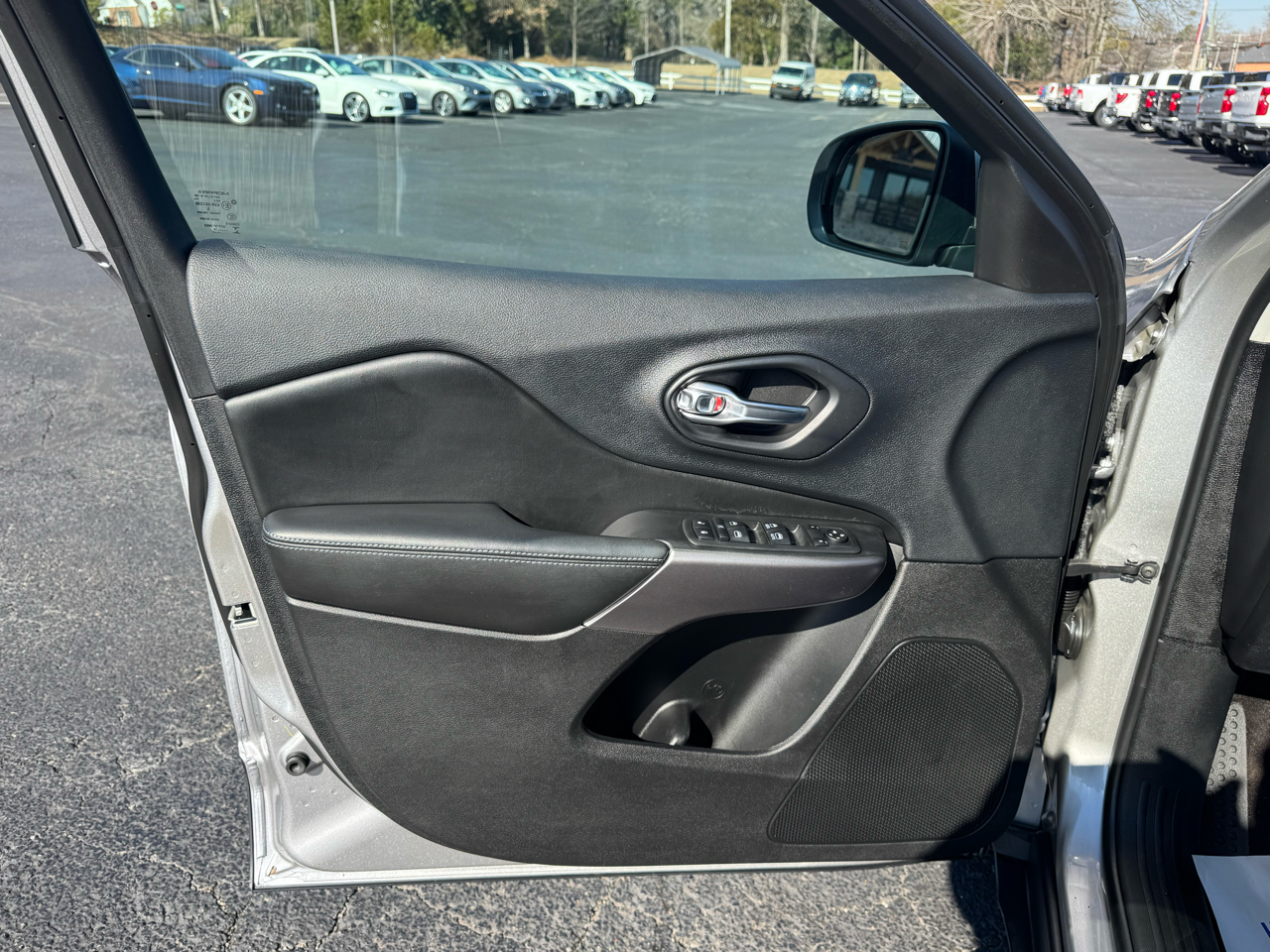 Jeep Cherokee Latitude Plus FWD 2019