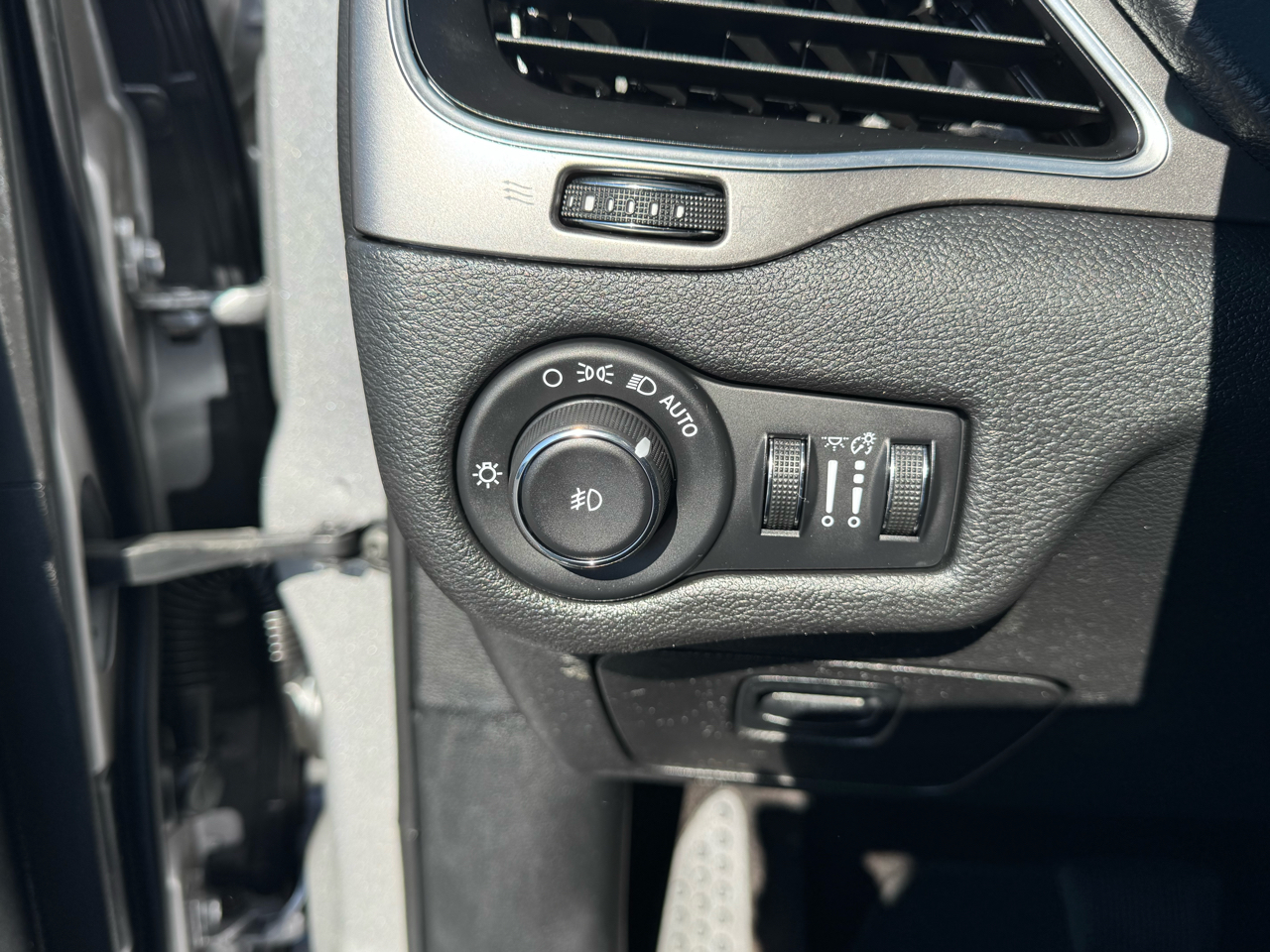 Jeep Cherokee Latitude Plus FWD 2019