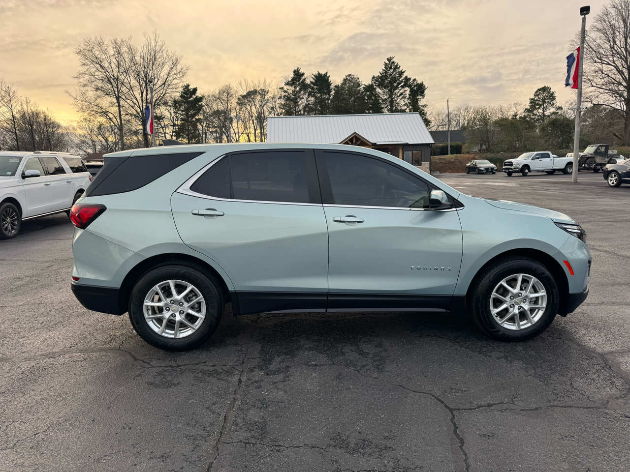 Chevrolet Equinox AWD 4dr LT w/2FL 2022