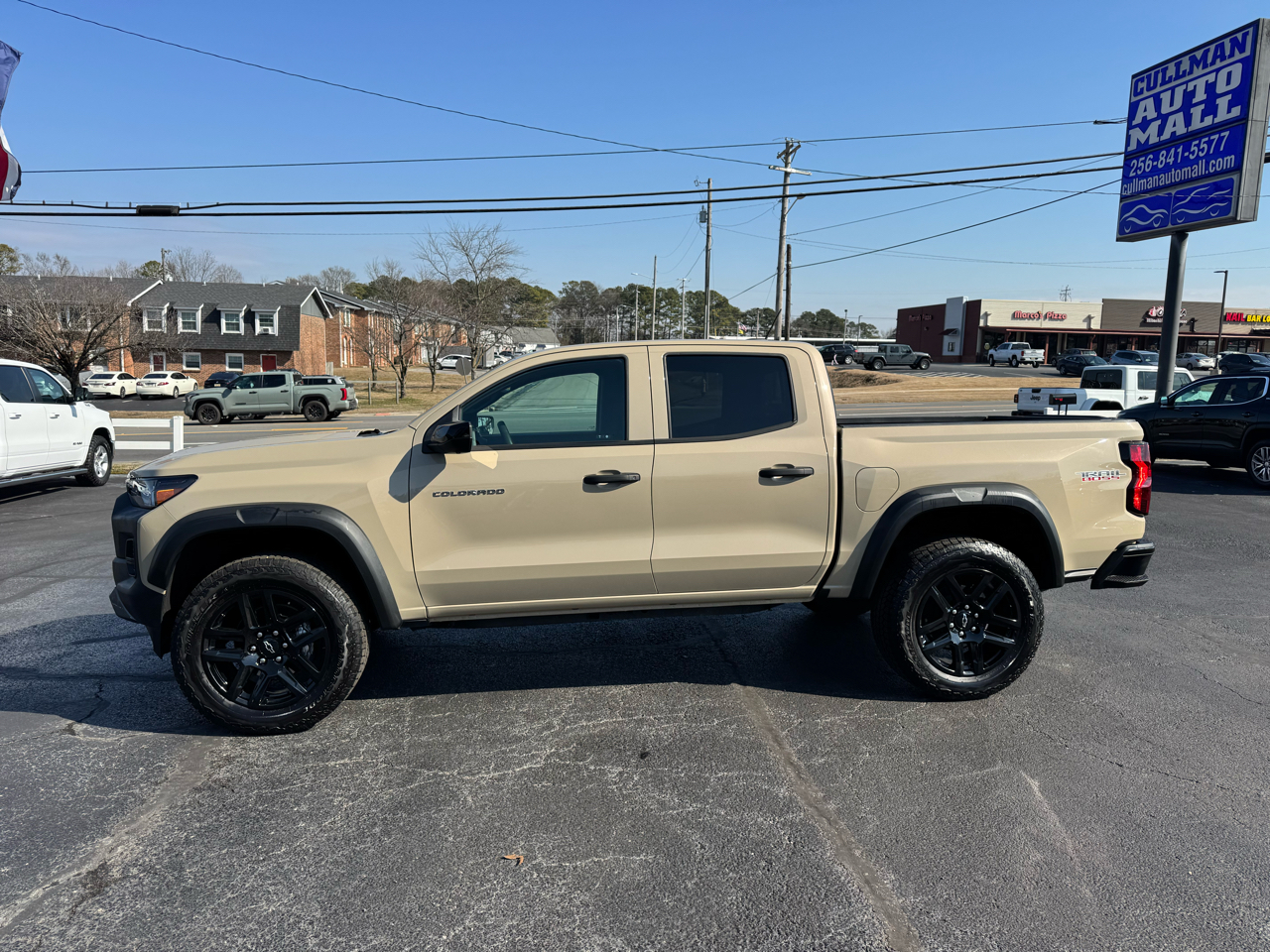 Chevrolet Colorado 4WD Crew Cab Trail Boss 2024