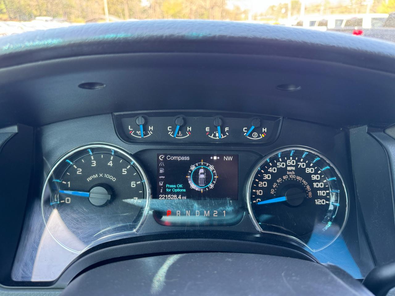 Ford F-150 2WD SuperCrew 145" Platinum 2013