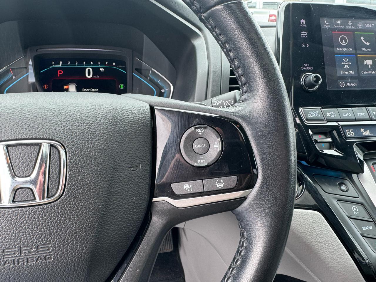 Honda Odyssey Touring Auto 2022