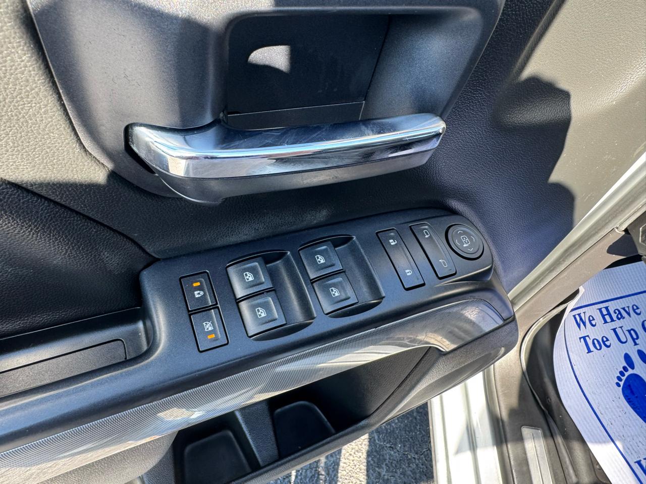 Chevrolet Silverado 1500 4WD Crew Cab 143.5" LT w/2LT 2018