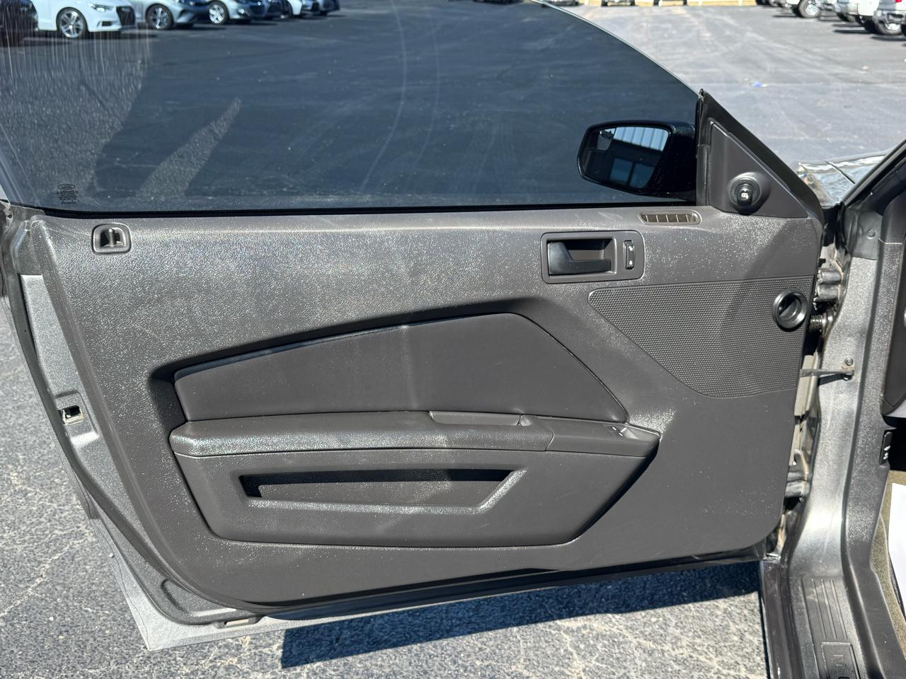 Ford Mustang 2dr Cpe GT 2013