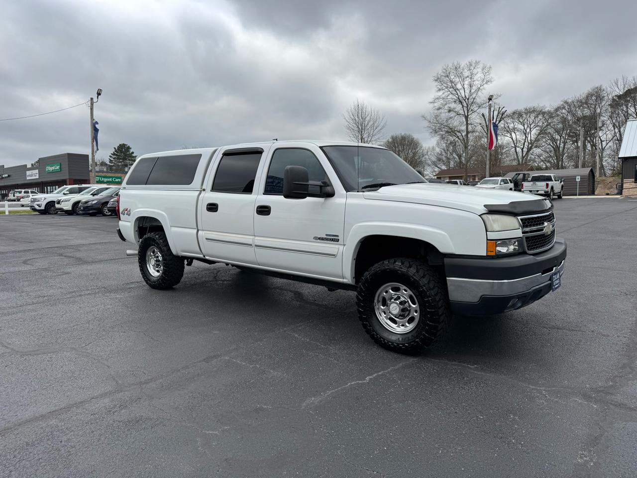 Chevrolet Silverado 2500HD Crew Cab 153" WB 4WD LT2 2006