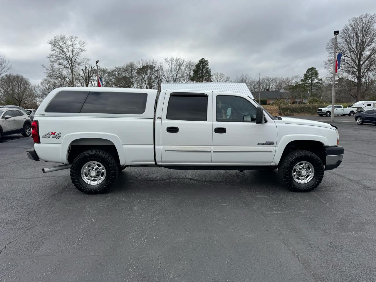 Chevrolet Silverado 2500HD Crew Cab 153" WB 4WD LT2 2006