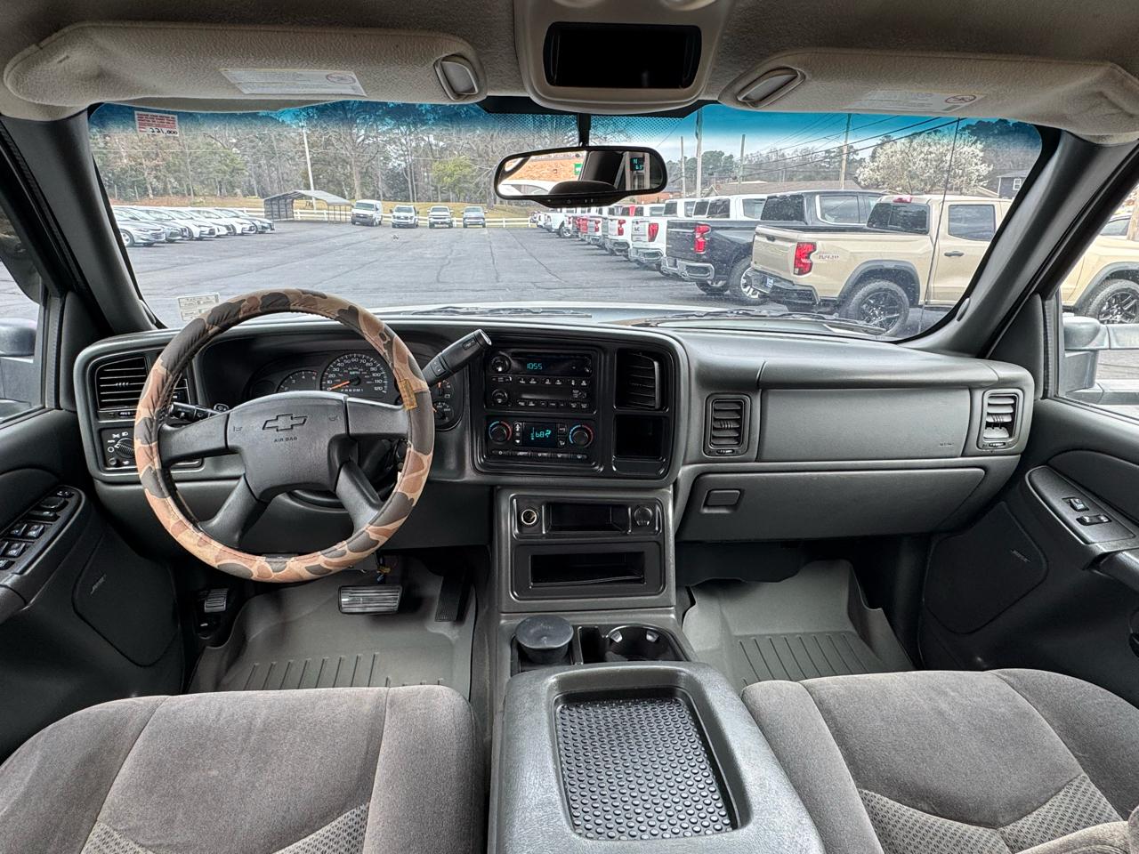 Chevrolet Silverado 2500HD Crew Cab 153" WB 4WD LT2 2006