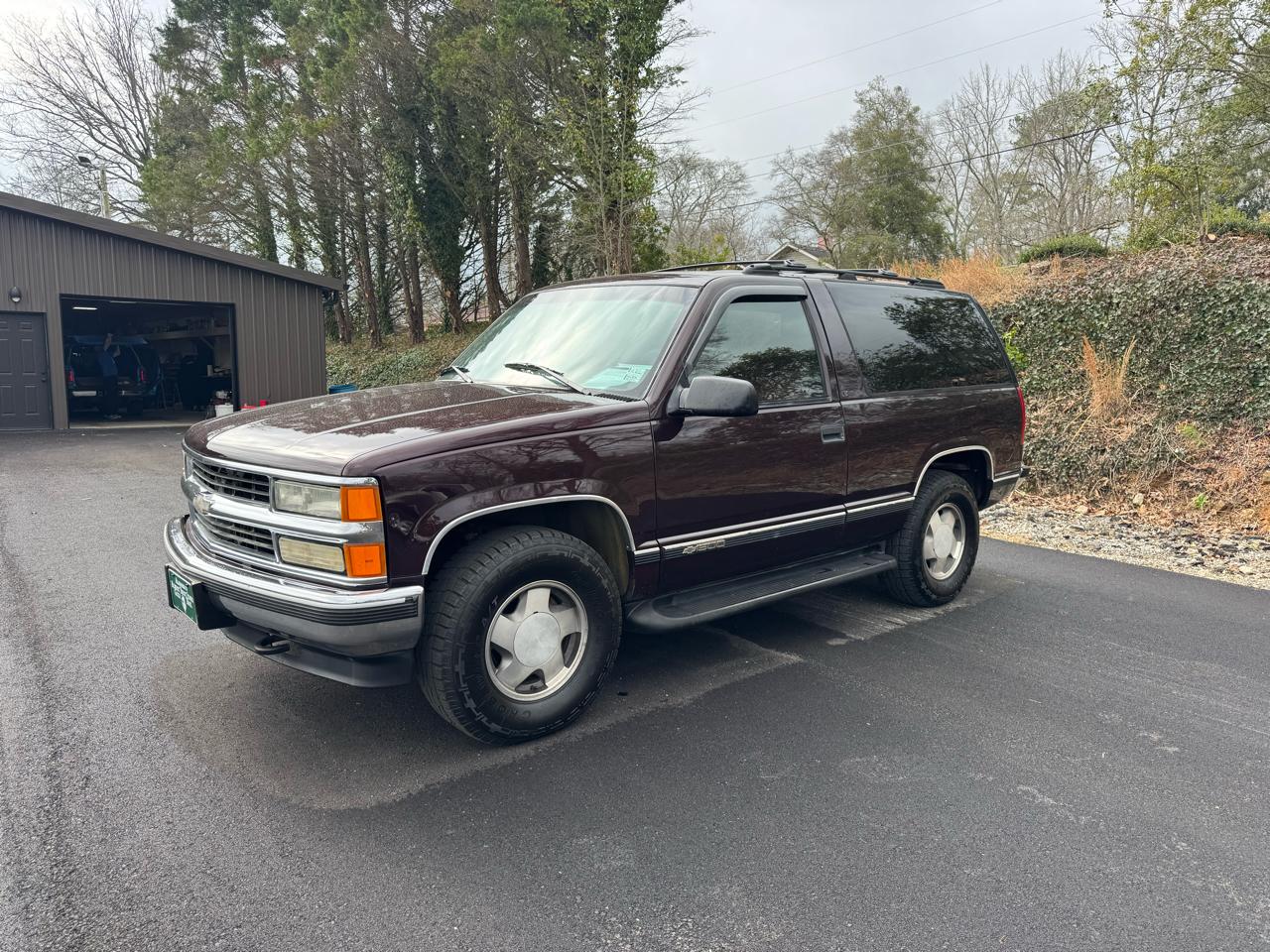 Chevrolet Tahoe 1500 2dr 4WD 1996