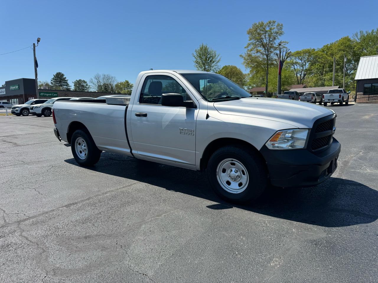 RAM 1500 2WD Reg Cab 140.5" Tradesman 2014