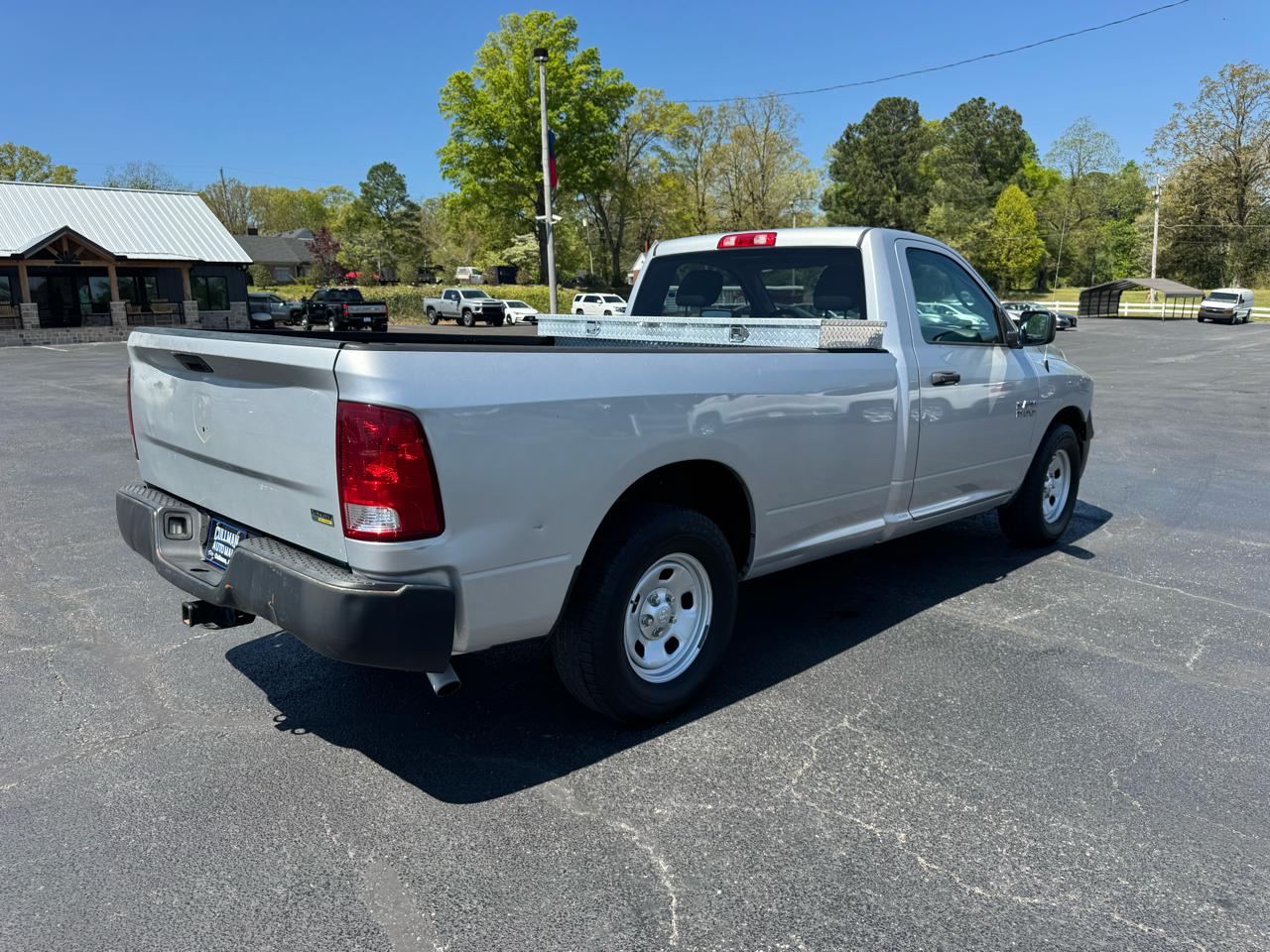 RAM 1500 2WD Reg Cab 140.5" Tradesman 2014