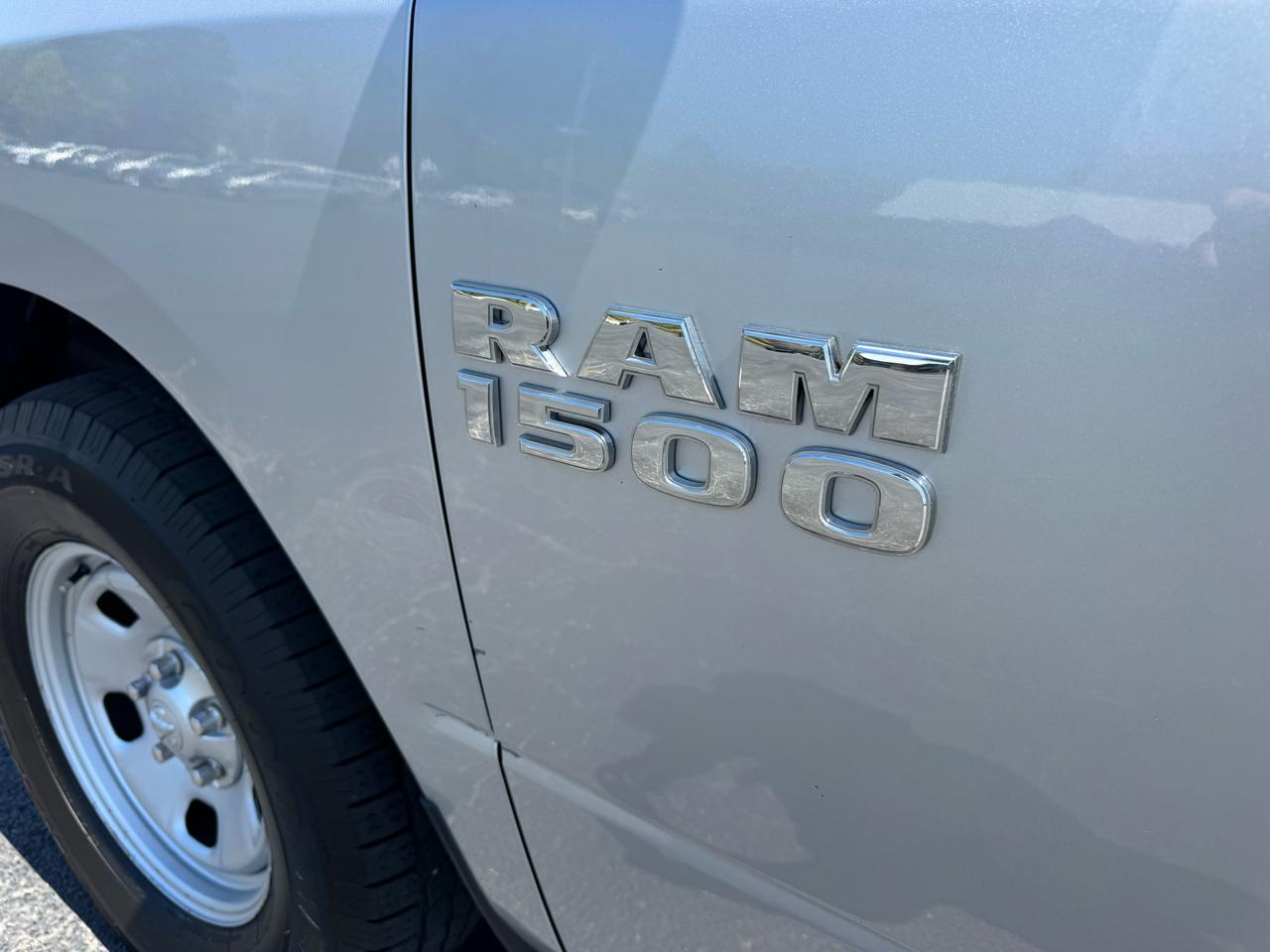 RAM 1500 2WD Reg Cab 140.5" Tradesman 2014