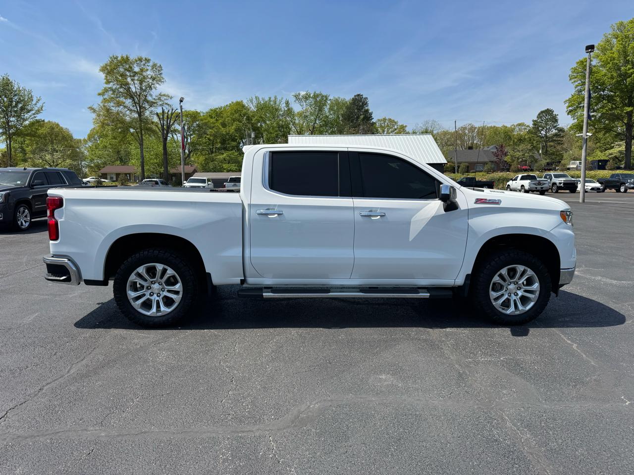 Chevrolet Silverado 1500 4WD Crew Cab 147" LTZ 2022