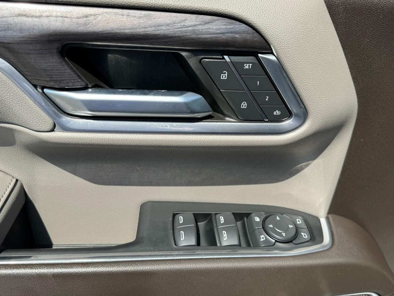 Chevrolet Silverado 1500 4WD Crew Cab 147" LTZ 2022