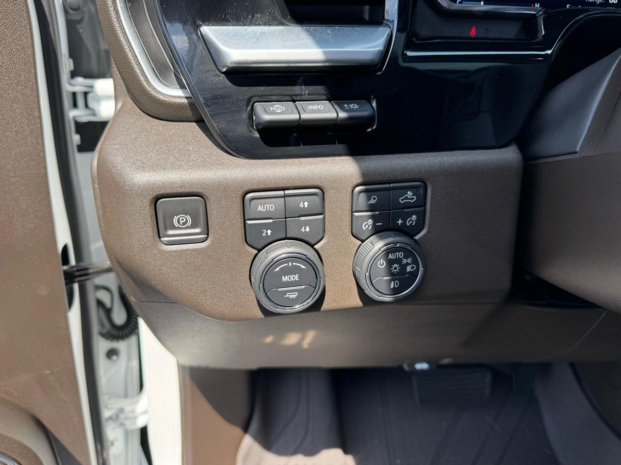 Chevrolet Silverado 1500 4WD Crew Cab 147" LTZ 2022