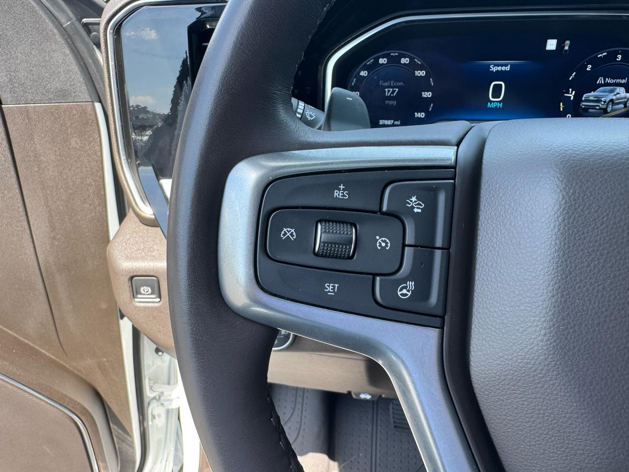 Chevrolet Silverado 1500 4WD Crew Cab 147" LTZ 2022