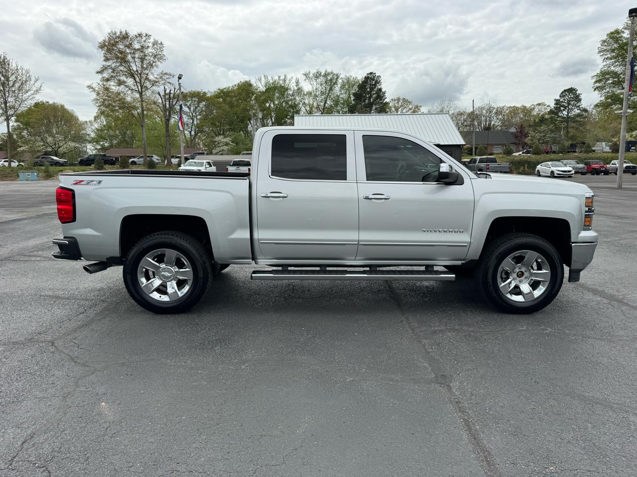 Chevrolet Silverado 1500 4WD Crew Cab 143.5" LTZ w/2LZ 2015
