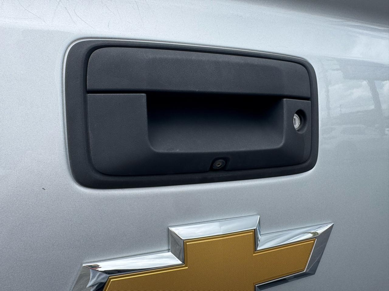 Chevrolet Silverado 1500 4WD Crew Cab 143.5" LTZ w/2LZ 2015