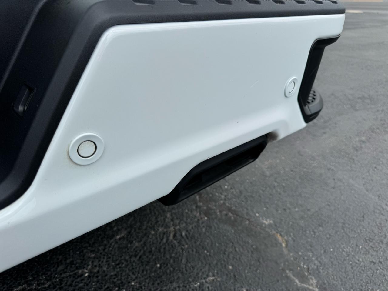 GMC Sierra 1500 4WD Crew Cab 147" AT4 2021