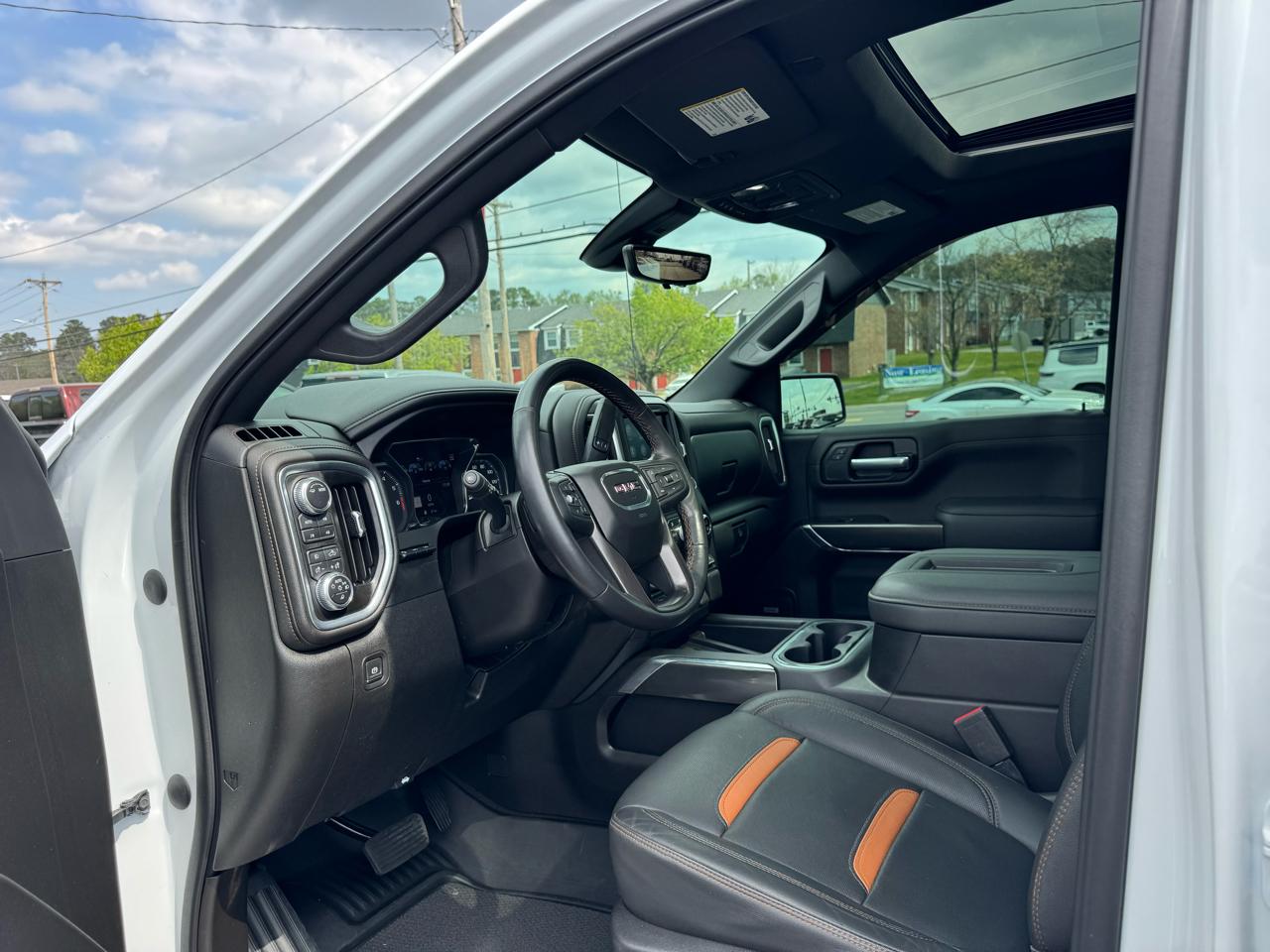 GMC Sierra 1500 4WD Crew Cab 147" AT4 2021