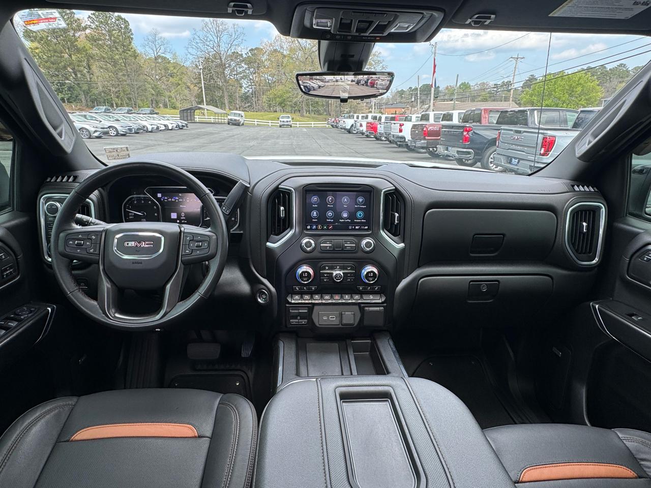 GMC Sierra 1500 4WD Crew Cab 147" AT4 2021