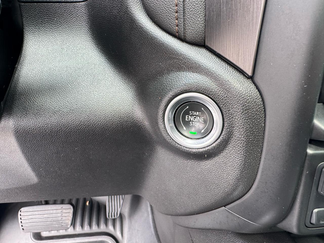 GMC Sierra 1500 4WD Crew Cab 147" AT4 2021