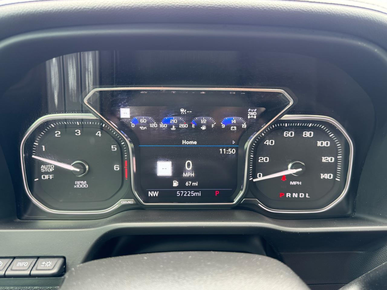 GMC Sierra 1500 4WD Crew Cab 147" AT4 2021