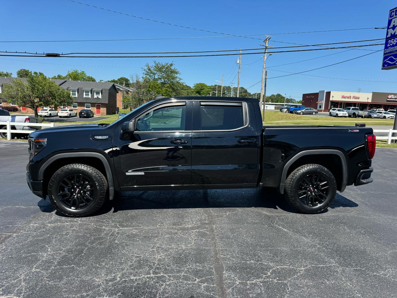 GMC Sierra 1500 4WD Crew Cab 147" Elevation w/3SB 2022