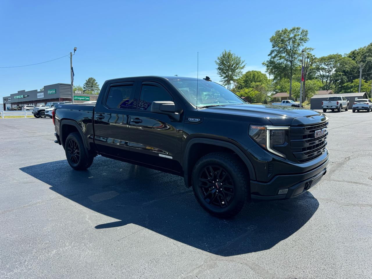 GMC Sierra 1500 4WD Crew Cab 147" Elevation w/3SB 2022