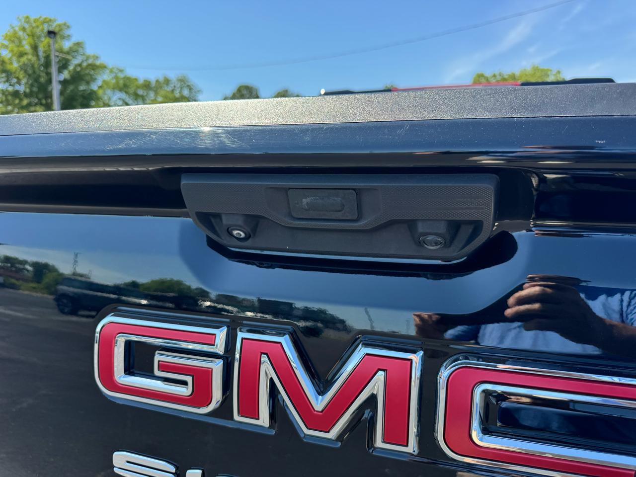 GMC Sierra 1500 4WD Crew Cab 147" Elevation w/3SB 2022