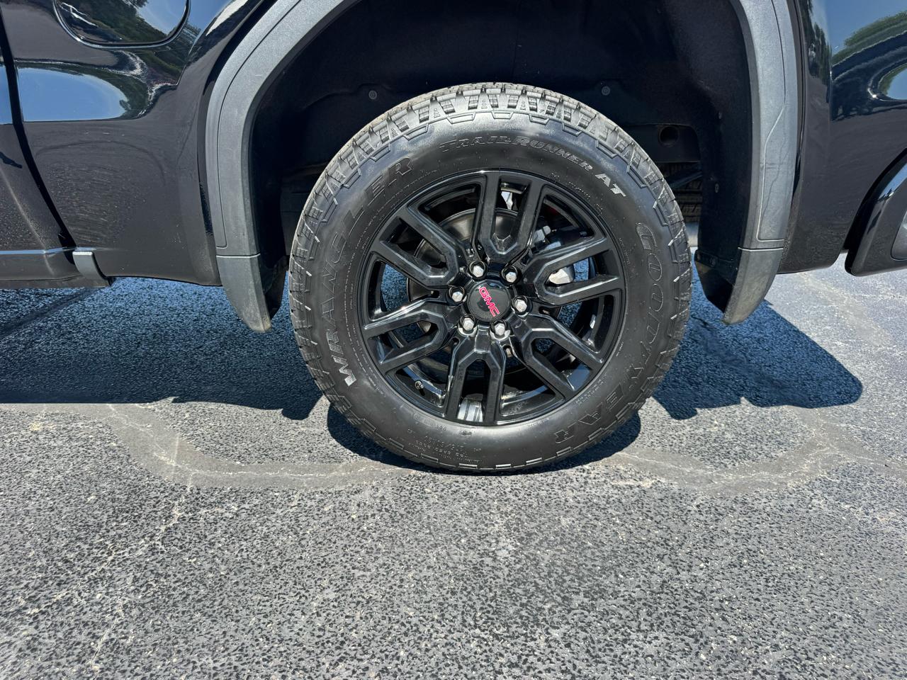 GMC Sierra 1500 4WD Crew Cab 147" Elevation w/3SB 2022
