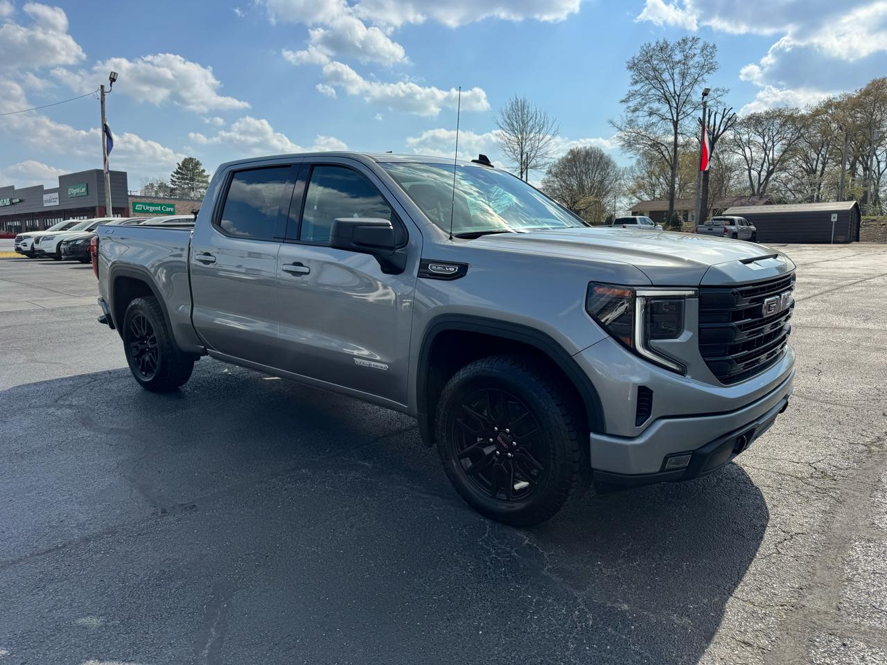 GMC Sierra 1500 4WD Crew Cab 147" Elevation w/3SB 2023