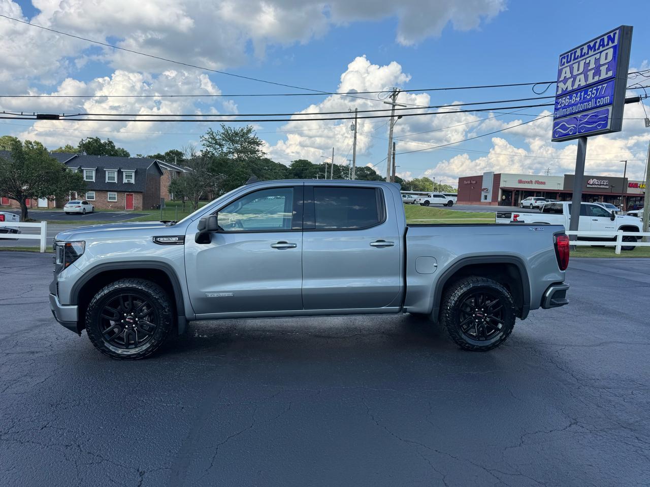 GMC Sierra 1500 4WD Crew Cab 147" Elevation w/3SB 2023