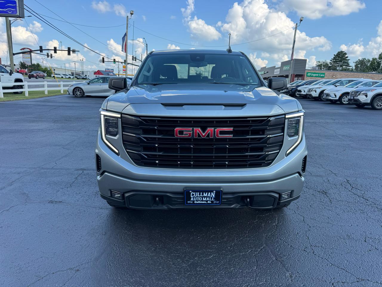 GMC Sierra 1500 4WD Crew Cab 147" Elevation w/3SB 2023