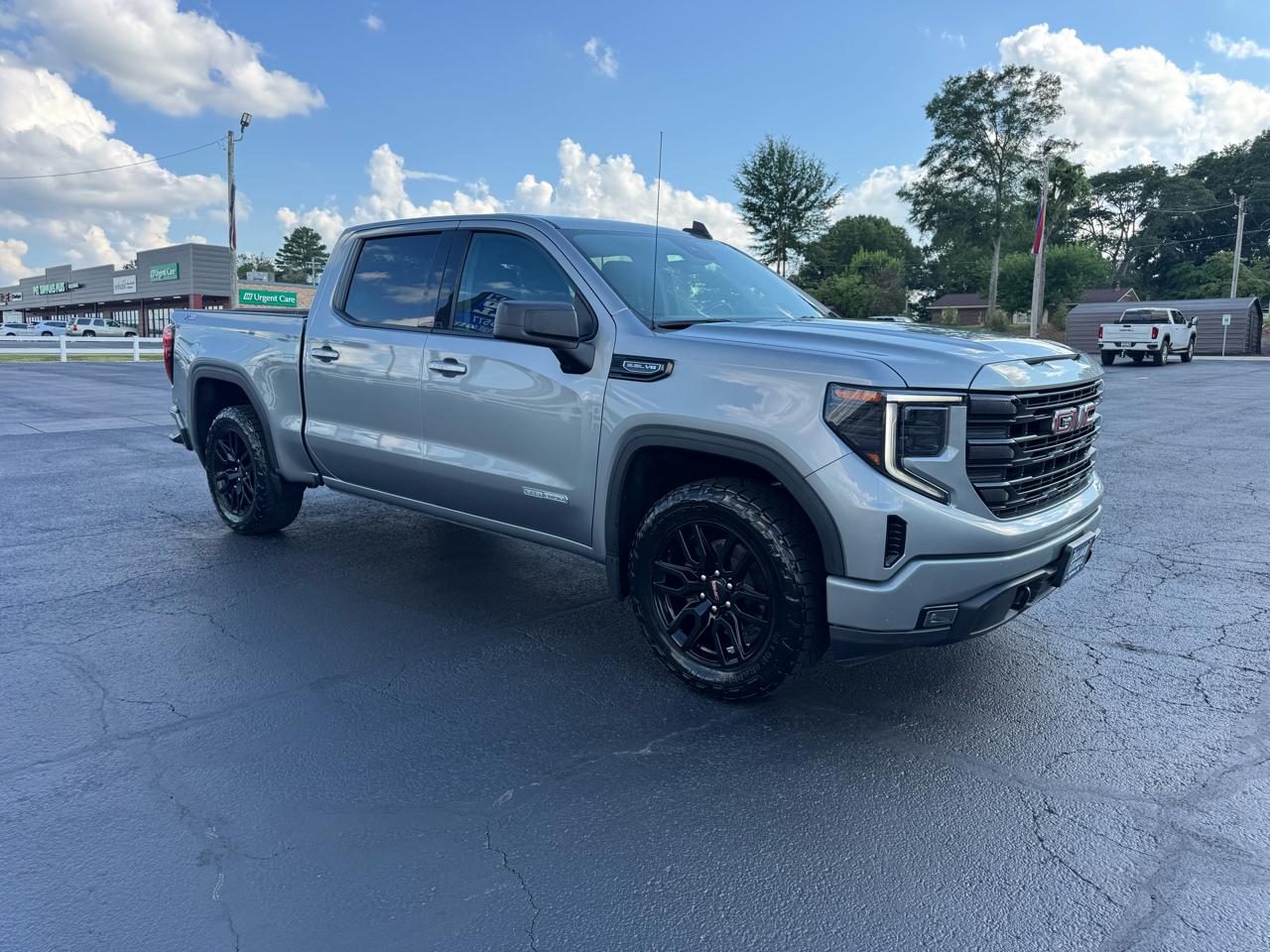 GMC Sierra 1500 4WD Crew Cab 147" Elevation w/3SB 2023