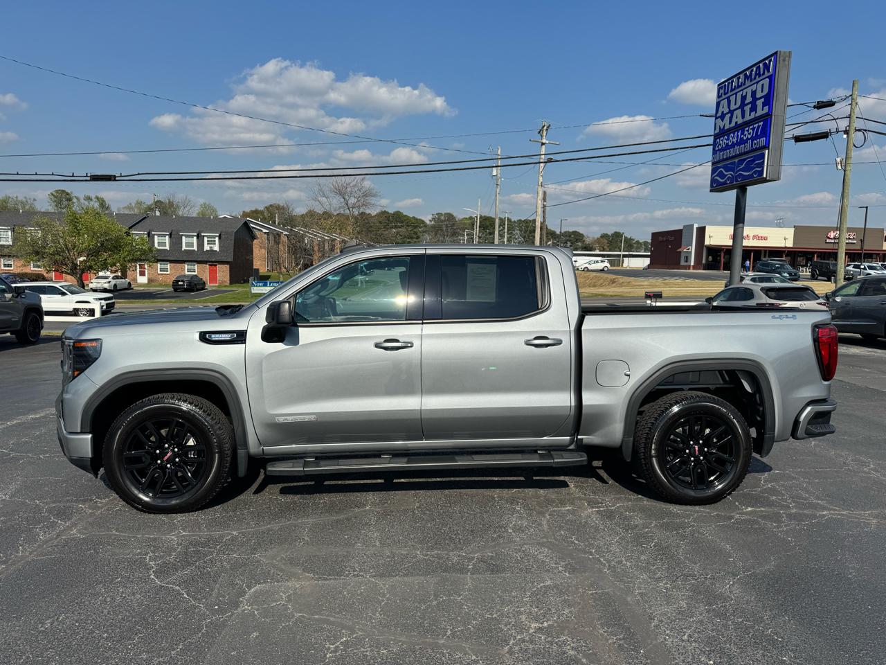 GMC Sierra 1500 4WD Crew Cab 147" Elevation w/3SB 2023