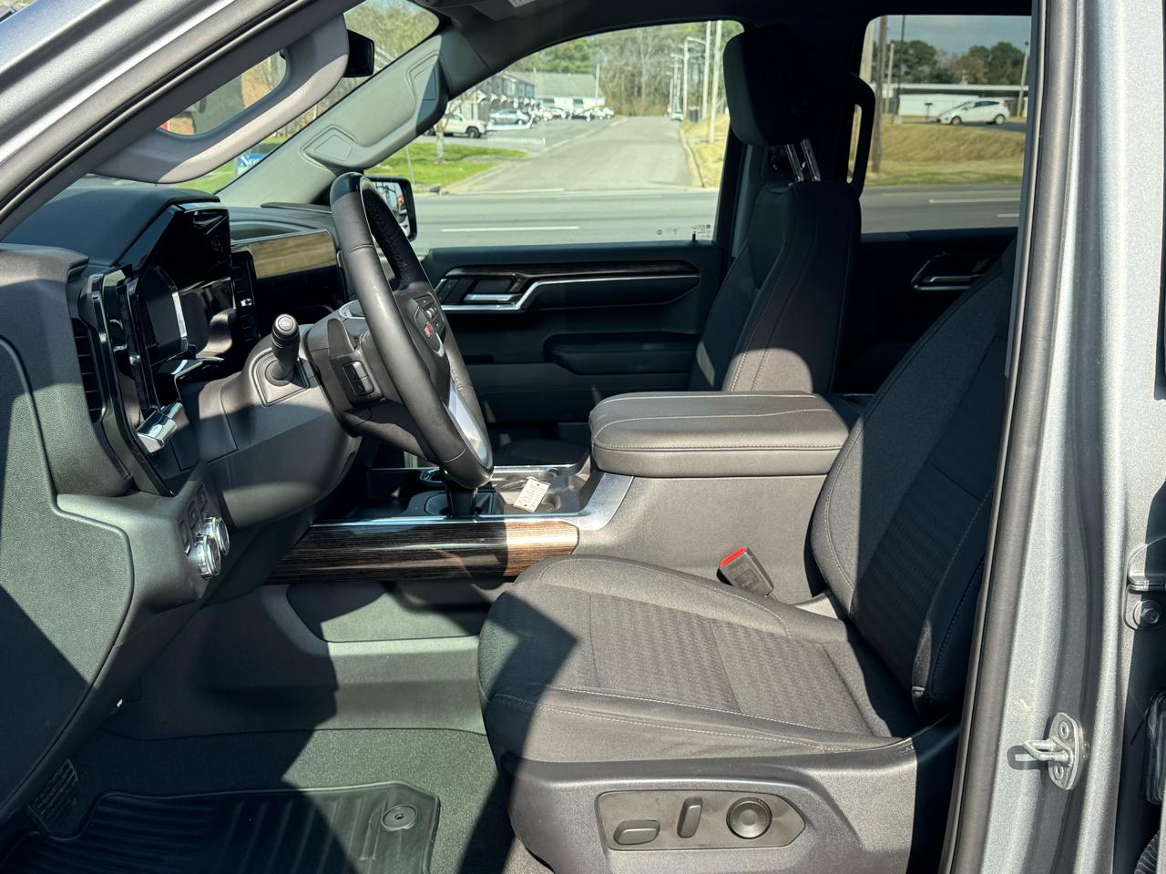 GMC Sierra 1500 4WD Crew Cab 147" Elevation w/3SB 2023