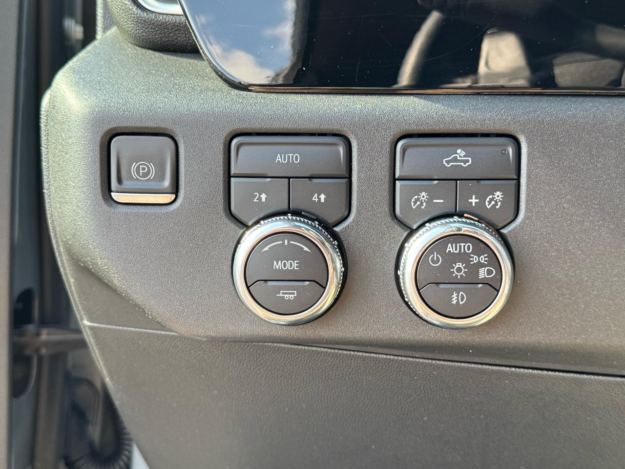 GMC Sierra 1500 4WD Crew Cab 147" Elevation w/3SB 2023