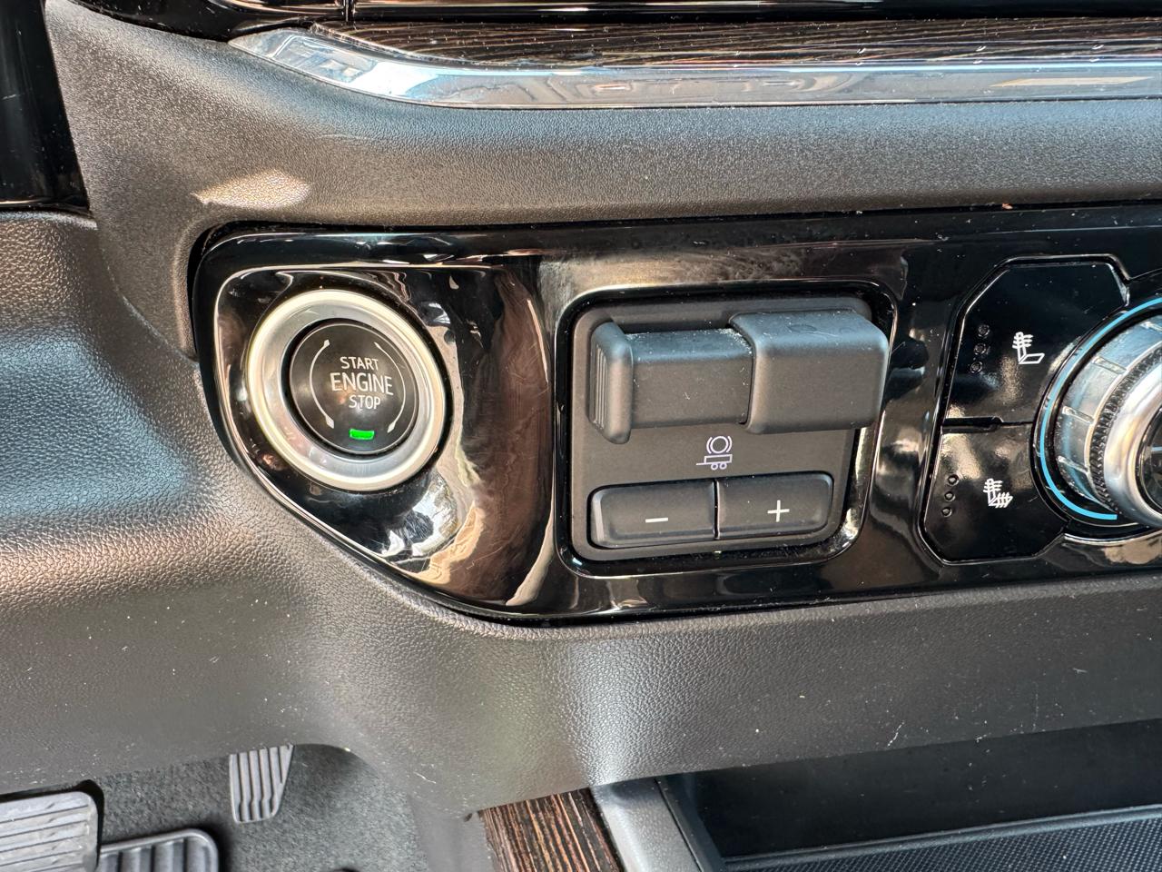 GMC Sierra 1500 4WD Crew Cab 147" Elevation w/3SB 2023