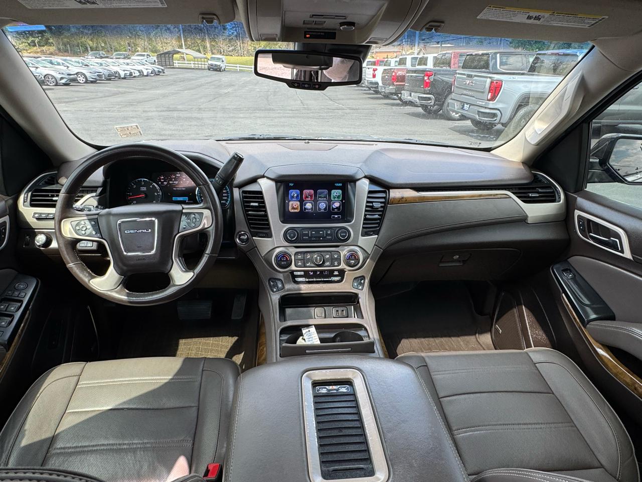 GMC Yukon 2WD 4dr Denali 2017