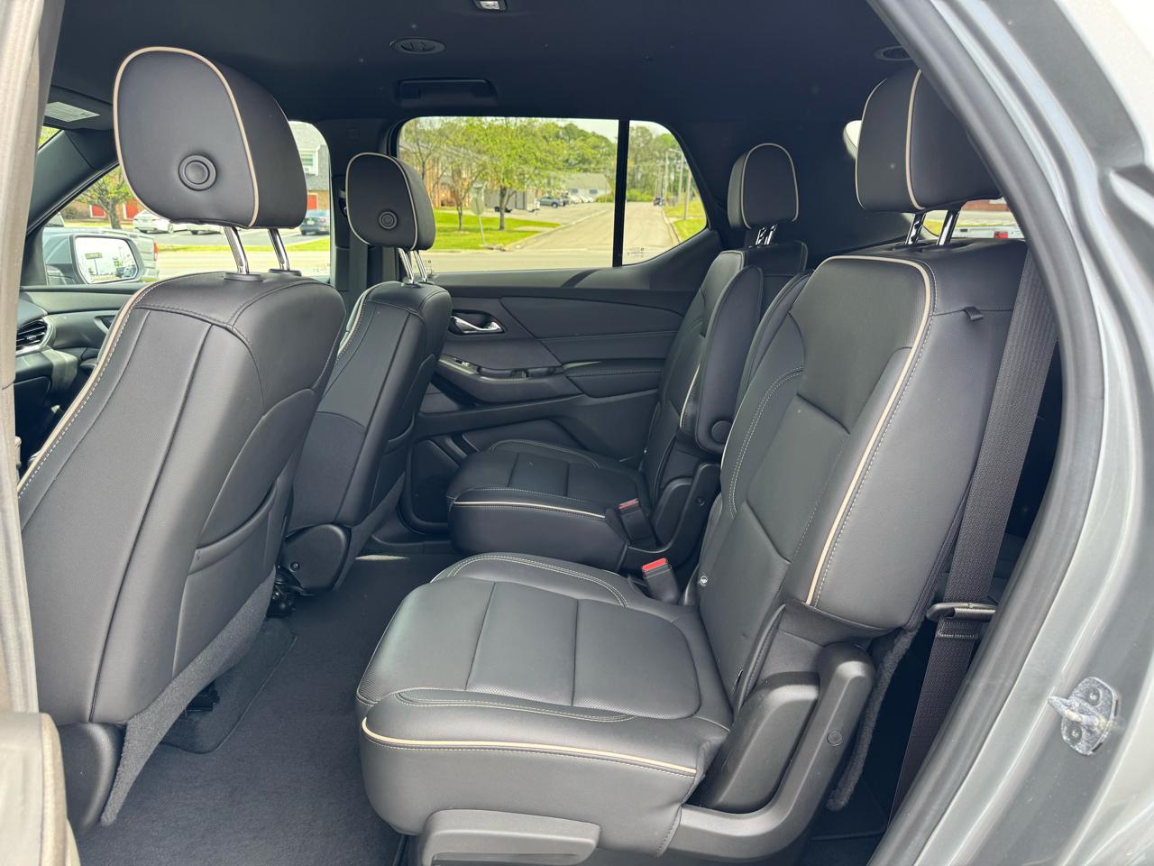 Chevrolet Traverse FWD 4dr Premier 2023