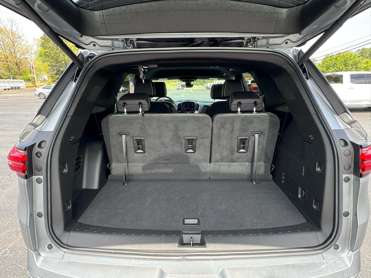 Chevrolet Traverse FWD 4dr Premier 2023