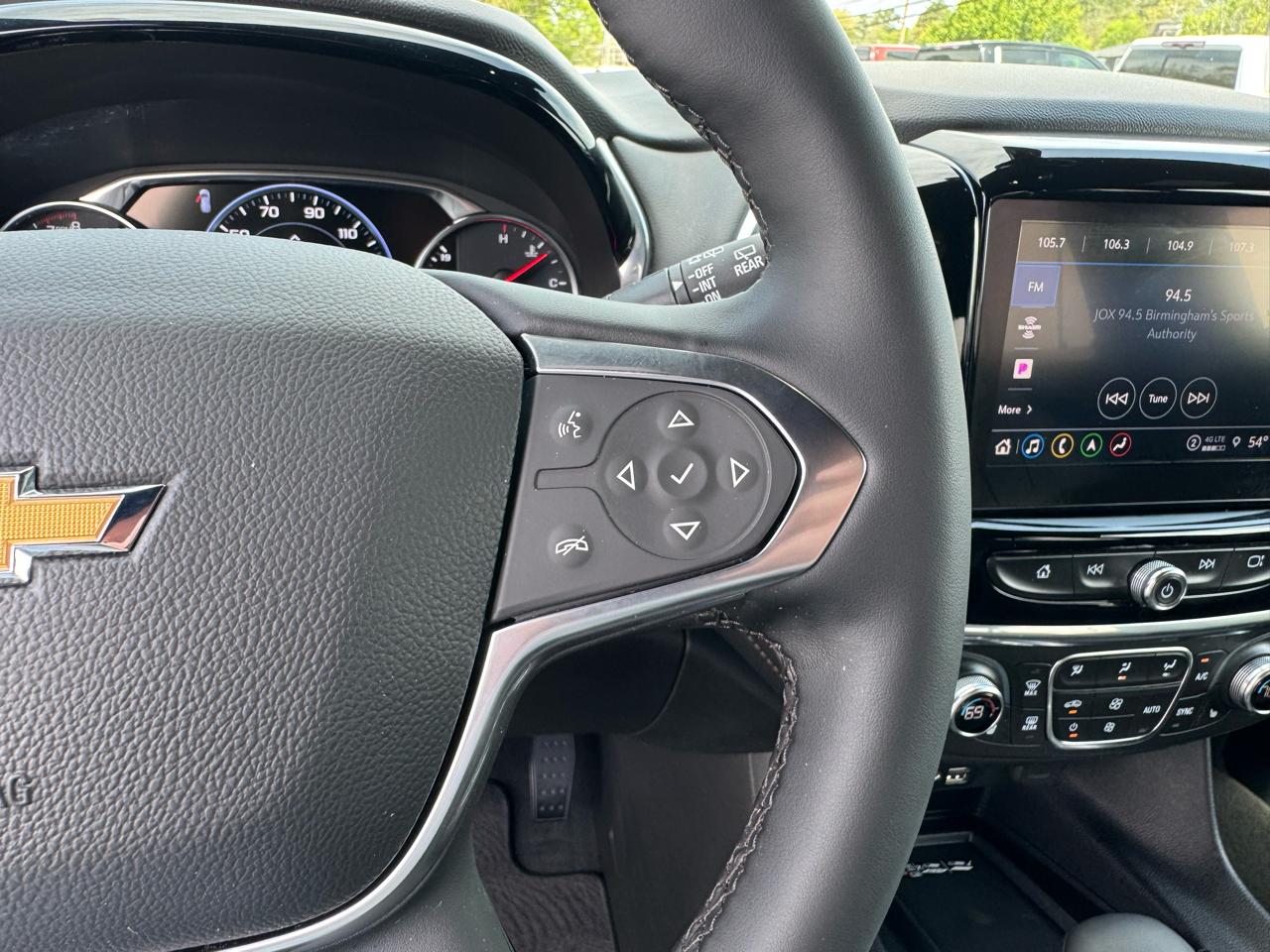 Chevrolet Traverse FWD 4dr Premier 2023