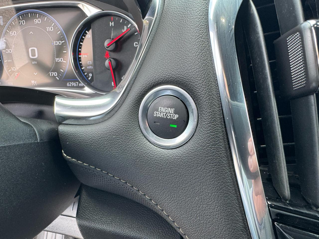 Chevrolet Traverse FWD 4dr Premier 2023