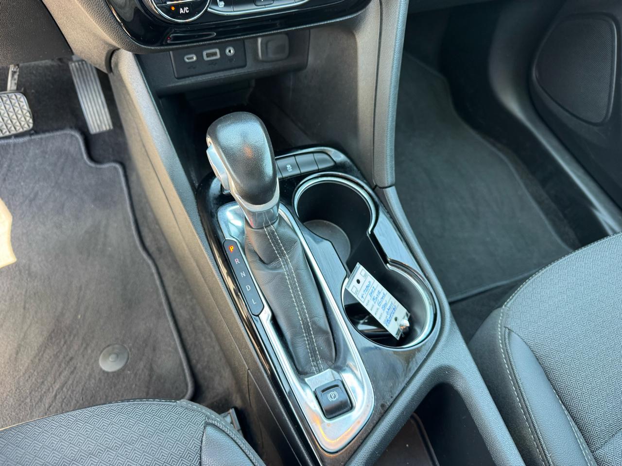 Buick Encore GX FWD 4dr Select 2023