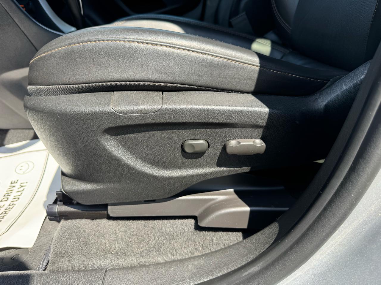 Chevrolet Trax FWD 4dr LT 2020